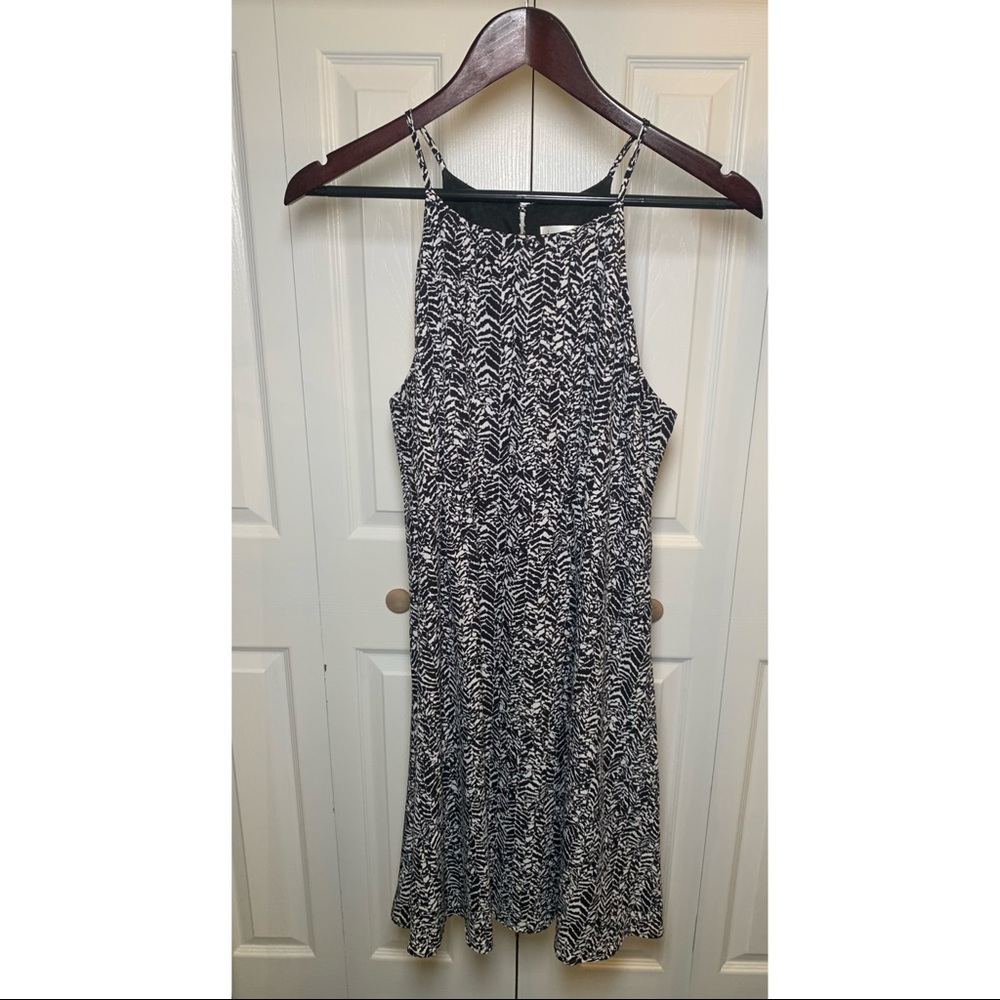 Women’s Decree Black and White Patterned Sleeveless Dress Worn and Washed Size L